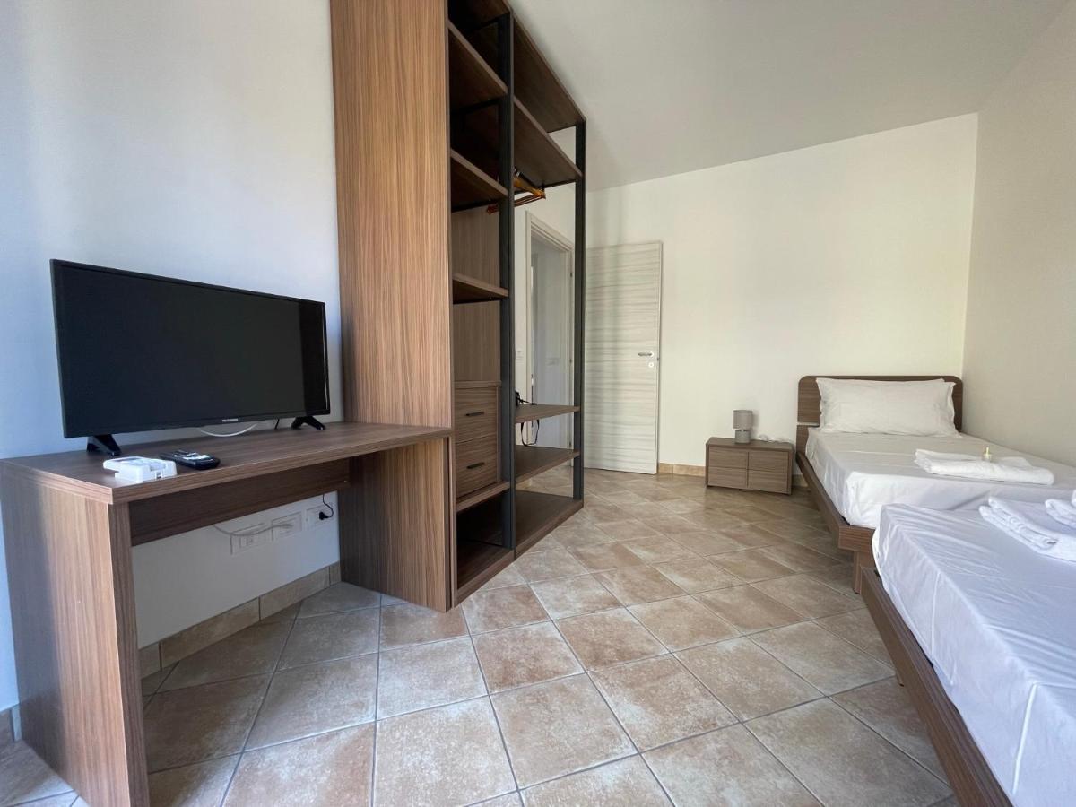 Maison De Cheeramie - Tourist Apartments Tra Mare E Etna Mascali Eksteriør bilde
