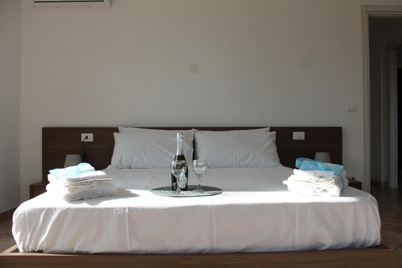 Maison De Cheeramie - Tourist Apartments Tra Mare E Etna Mascali Eksteriør bilde