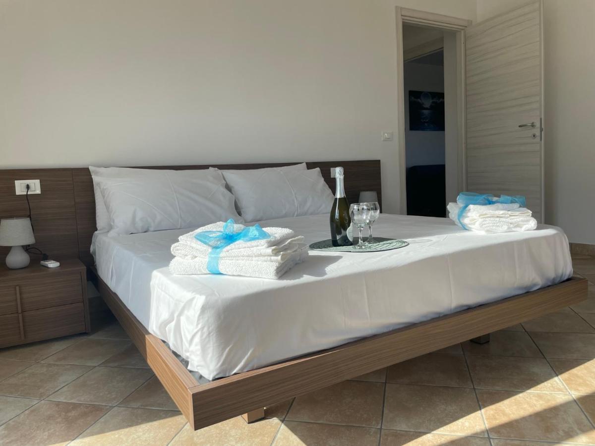 Maison De Cheeramie - Tourist Apartments Tra Mare E Etna Mascali Eksteriør bilde
